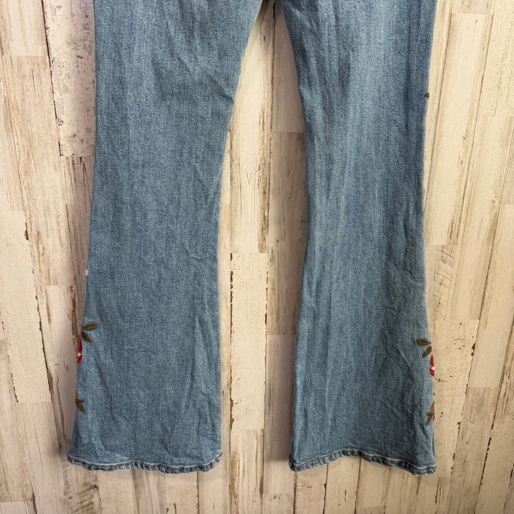 DW Fiona Flare Jeans Women 2 Light Wash Floral Embroidered Hippie Boho 25x31 - Picture 10 of 16